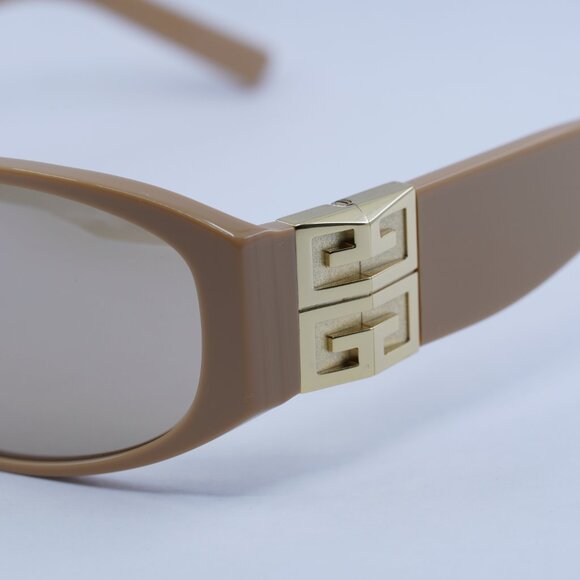 🕶️ New Givenchy GV40054I 57G Sunglasses - Shiny Beige Frame - Picture 3 of 11
